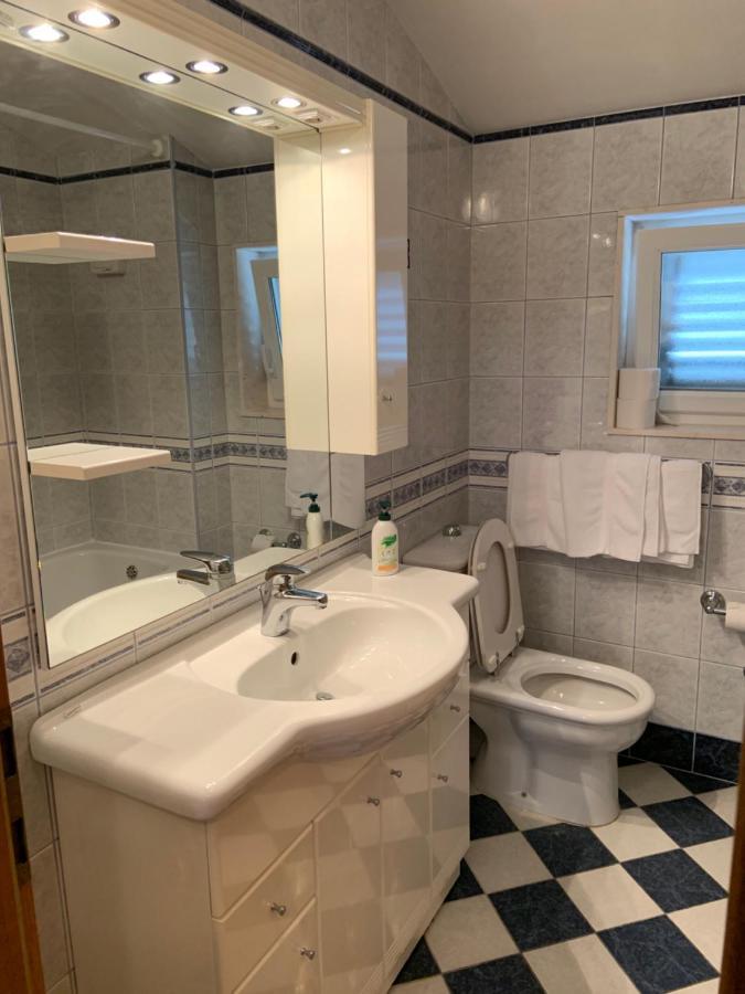 Villa Mara Promajna Bagian luar foto