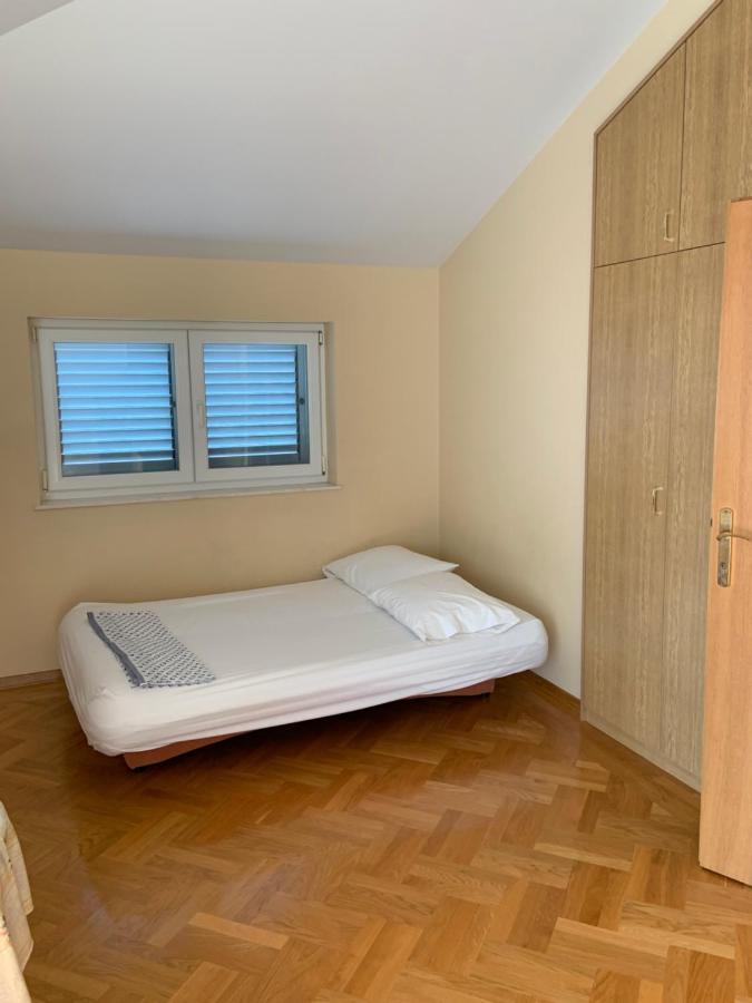 Villa Mara Promajna Bagian luar foto