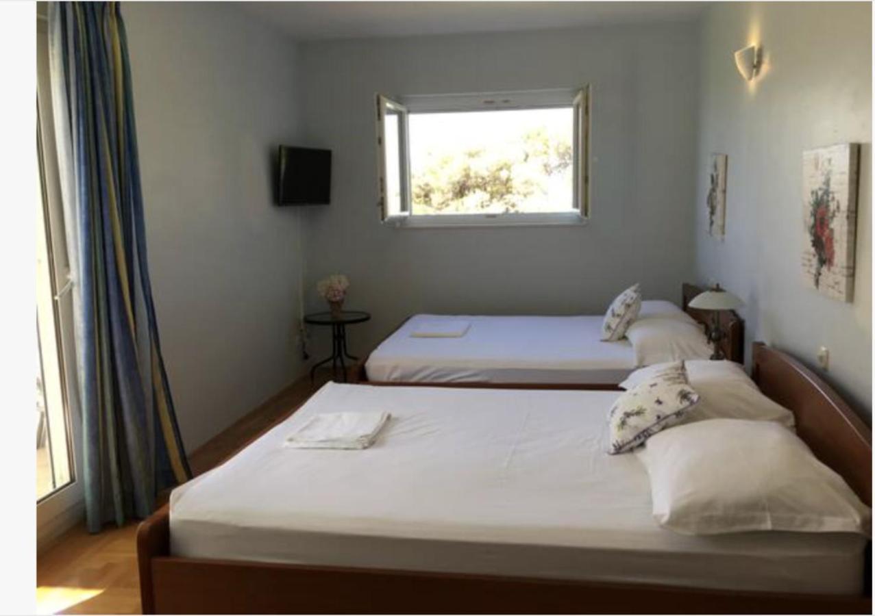 Villa Mara Promajna Bagian luar foto