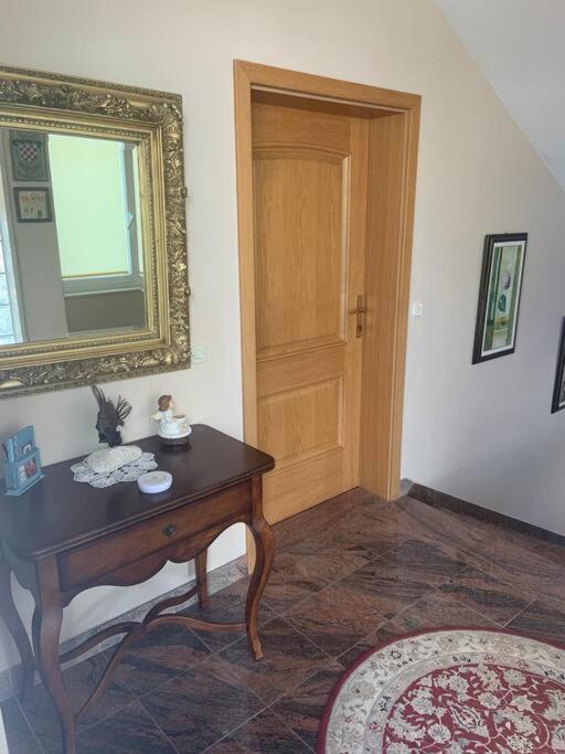 Villa Mara Promajna Bagian luar foto